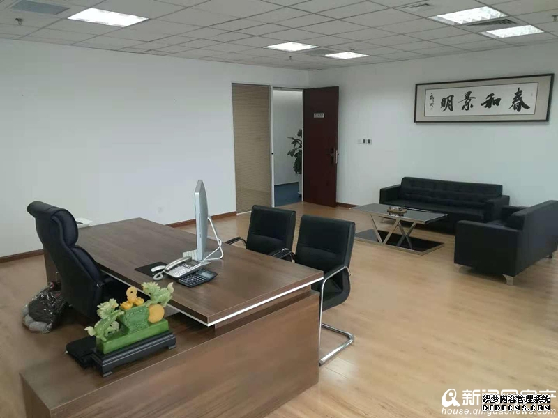 麒麟商务大厦电梯口精装修带办公用具7加1格局视野开阔